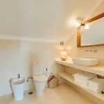 Semesterbostad Caparica Casa Rey By Hopstays Charneca (Setubal)