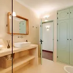 Semesterbostad Caparica Casa Rey By Hopstays *