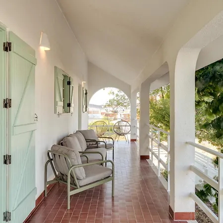 Caparica Casa Rey By Hopstays * Charneca (Setubal)
