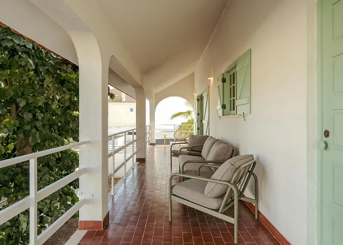 Caparica Casa Rey By Hopstays 度假居 沙尔内卡